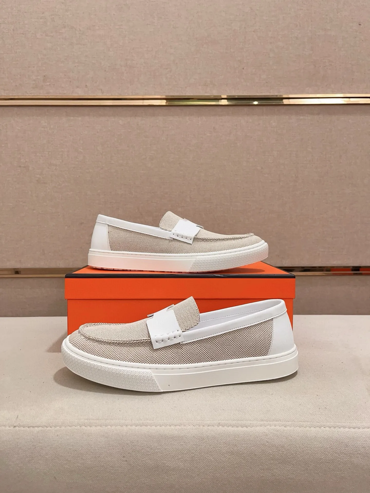 Men's clothing and shoes💰: 400💰《HERMES》【Classic Original Version】Hermès; Top 🔝 Purchasing Agency 🔍🔍Latest 🇺🇸Sold simultaneously at counters, original imported from Italy ▲▲Cow leather▲ ▲Exquisite workmanship (Italian 🇮🇹imported water-dyed 🐂cowhide lining) sole: original sole provided by the original factory, ⚠️exclusive double-layer activity·TPR·rubber·combined molded outsole; Code number: 36-46